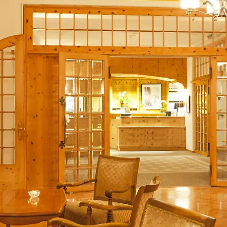 Edelweiss Swiss Quality Hotel-3